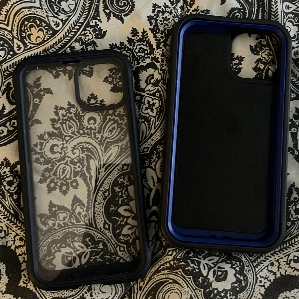 (2)iPhone 13 Case